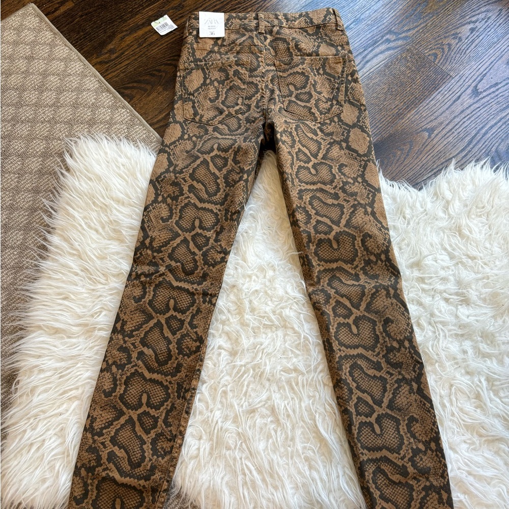 NWT Zara Brown Python Snake Print Stretch High Rise Skinny Jeans Womens Size 4 - Picture 3 of 13